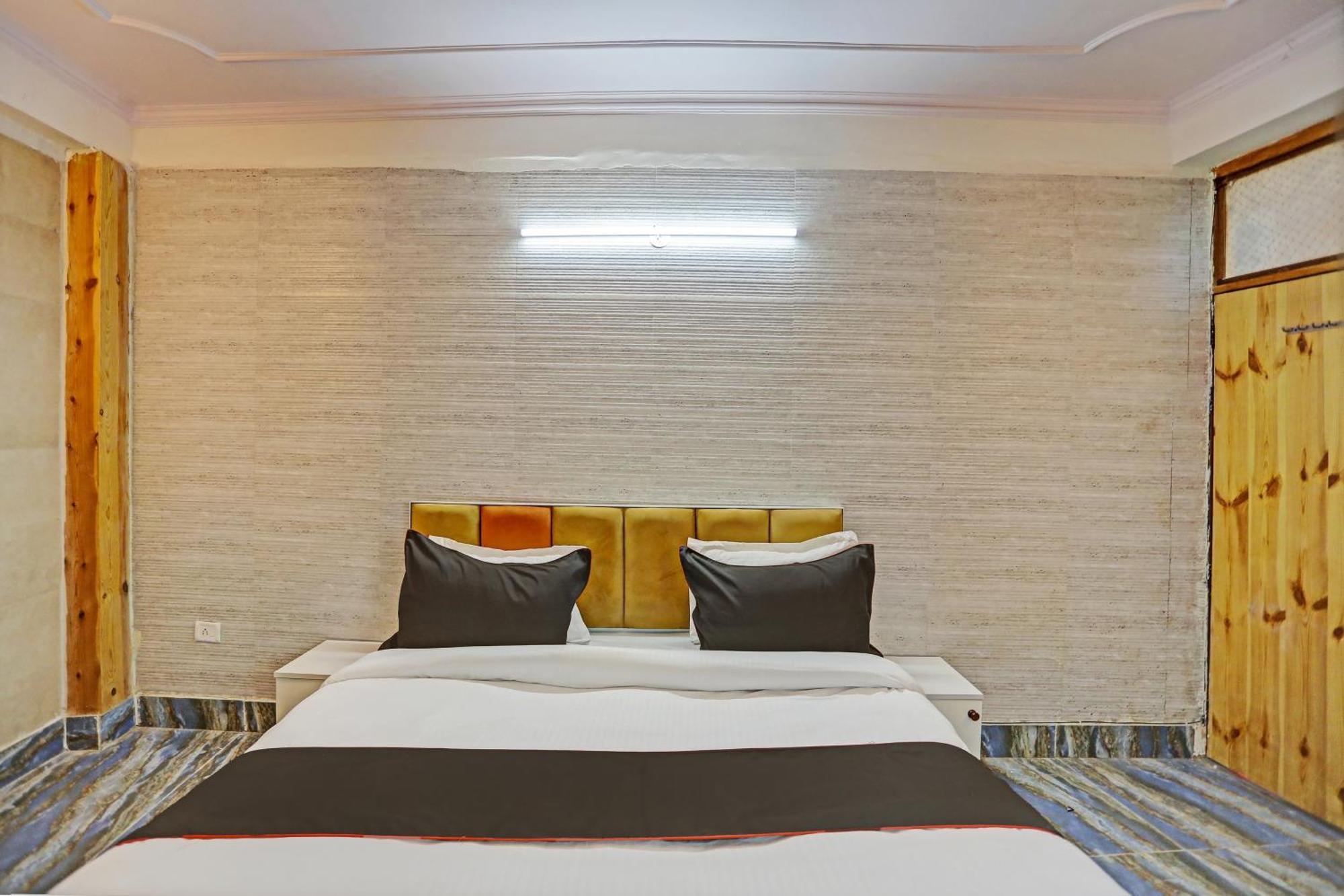 Super Umen Hotel Nearest Sector 66 Νόιντα Εξωτερικό φωτογραφία